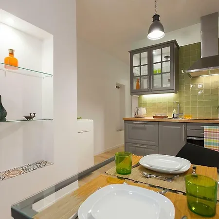 Cozy Design Downtown I Apartment *
